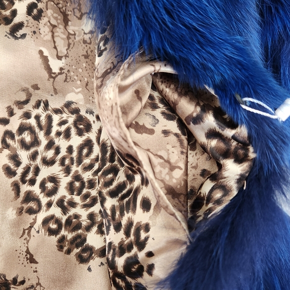 NWT Genuine Fox Fur Short Coat Only one available - Picture 10 of 15